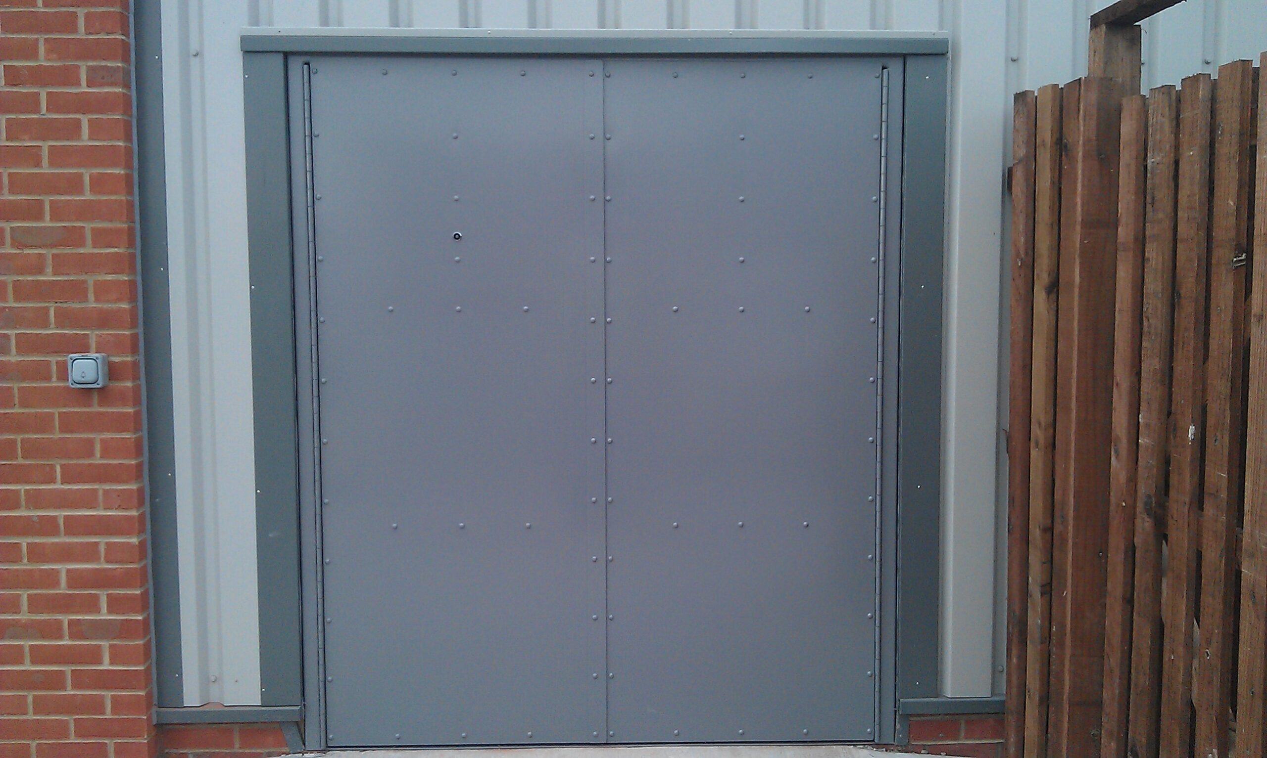 Steel Doors SGG Manufacturing